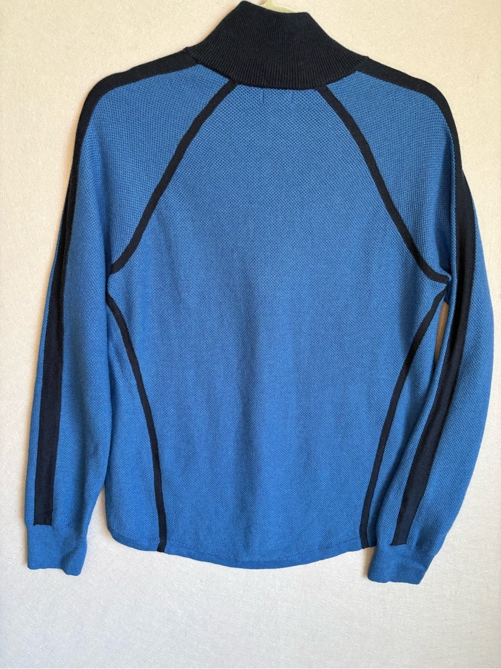 L.L. Bean Blue Fleece Quarter-Zip with Black Trim Sz M Athleisure Outdoor Hike - Picture 7 of 7